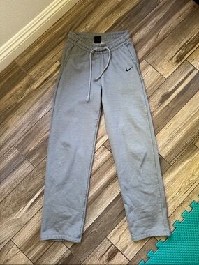 NIKE WOMENS STRAIGHT LEG SWEATPANTS SIZE XS